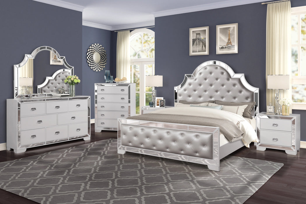 Grand Gloria Contemporary Style King Bed in White finish Wood