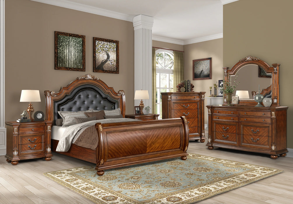 Viviana Traditional Style Queen Bed in Caramel finish Wood